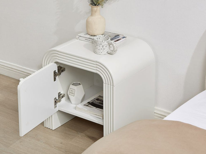 Arlo Bedside Table