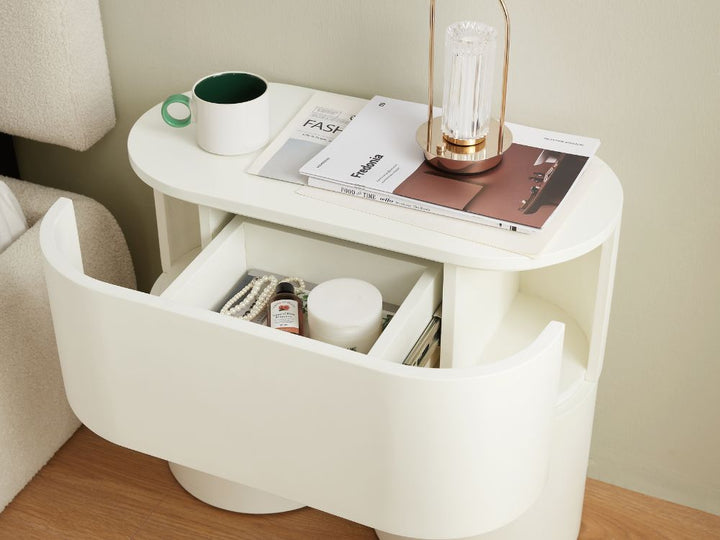 Ilia Bedside Table