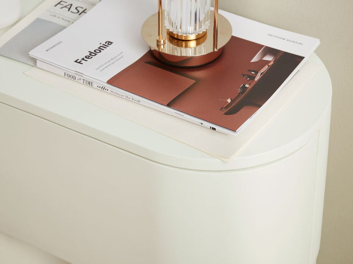 Ilia Bedside Table