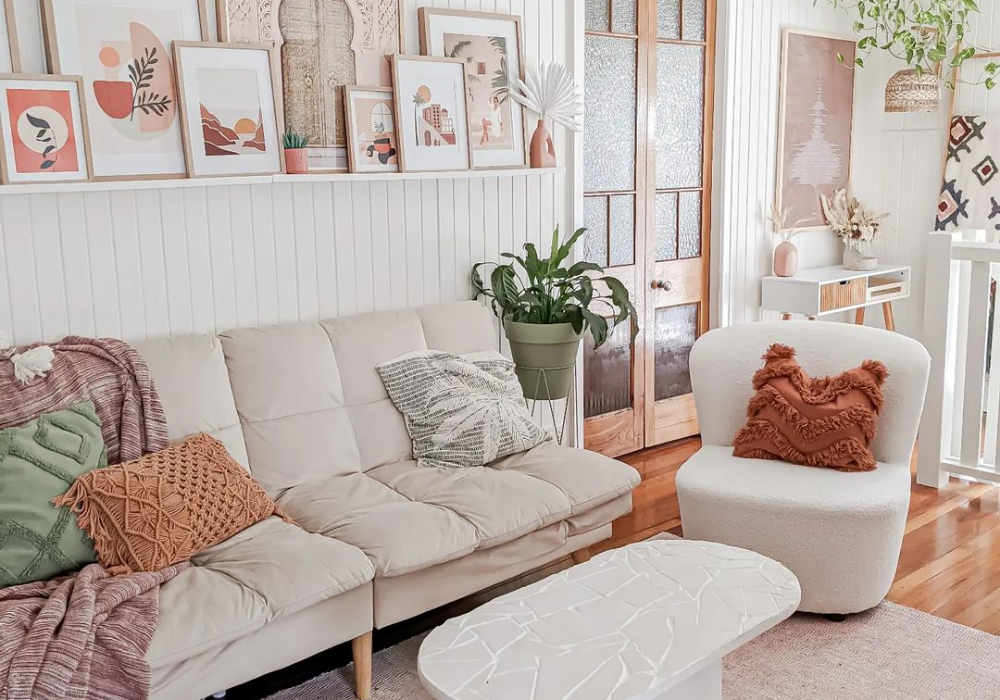 Maximalism Vs. Minimalism Image