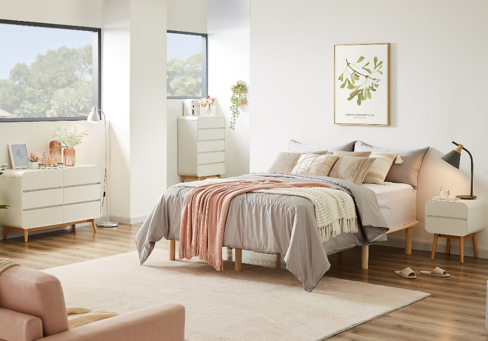 Get the Look: Minimalist Style Image
