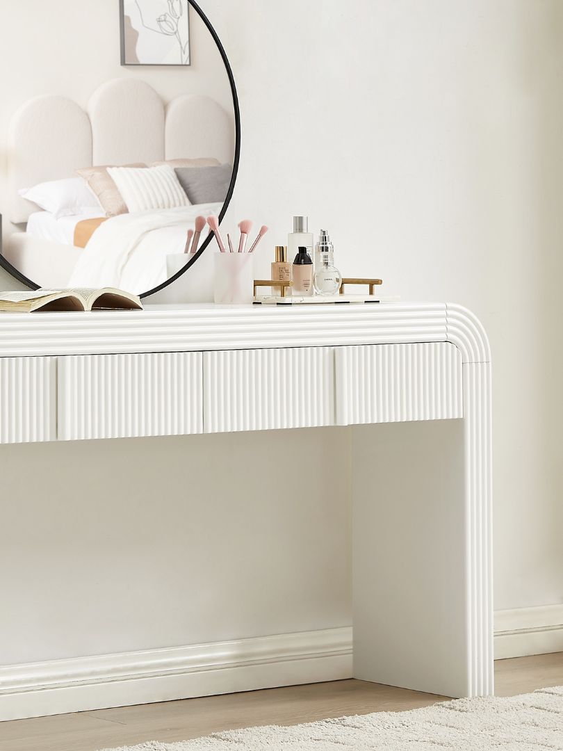 Arlo Console Table