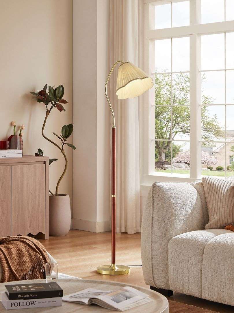 Mila Floor Lamp