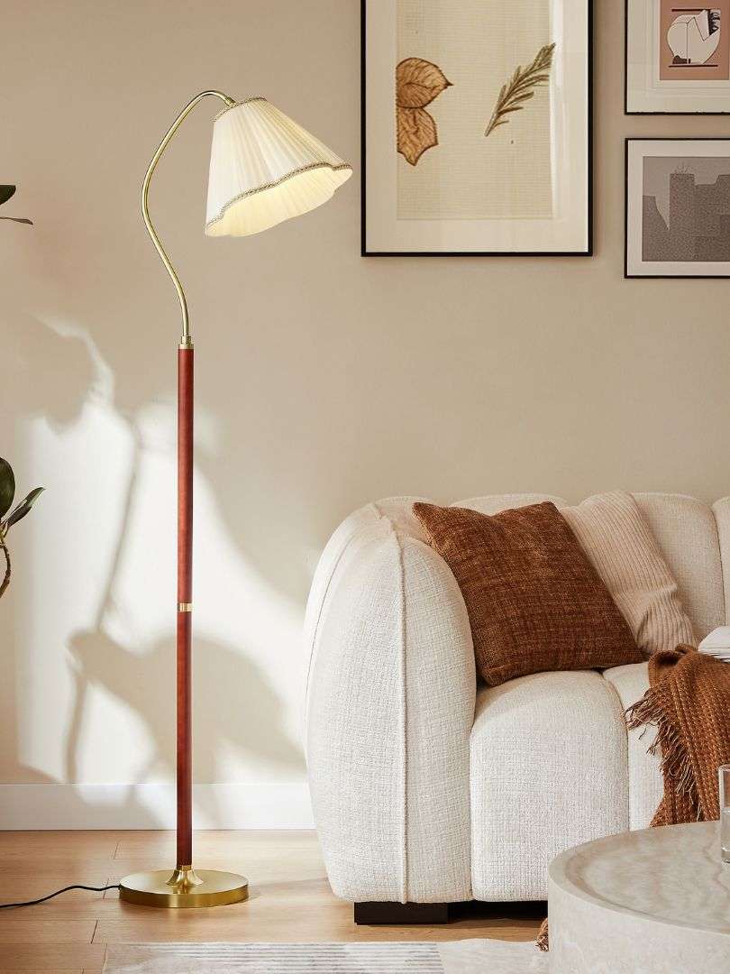 Mila Floor Lamp