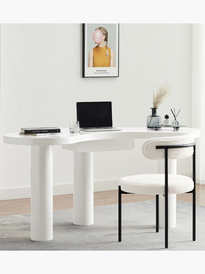 Amelia Office Desk