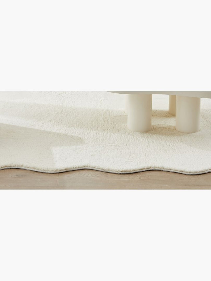 Jerome Wave-shaped Fluffy Rug