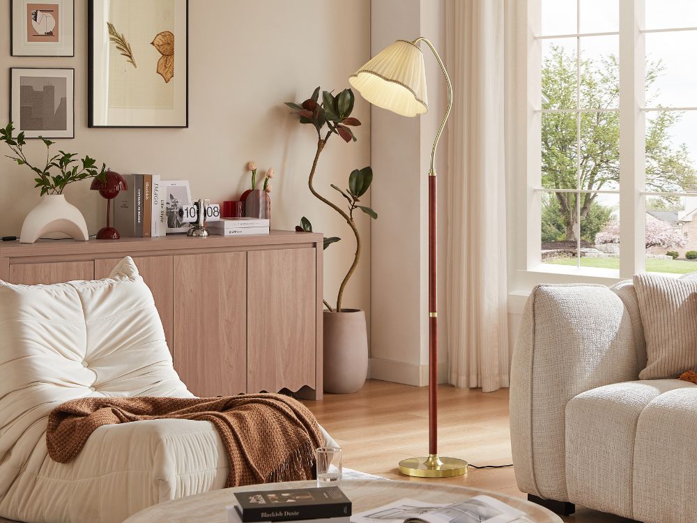 Mila Floor Lamp