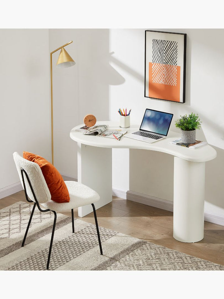 Pebble Desk