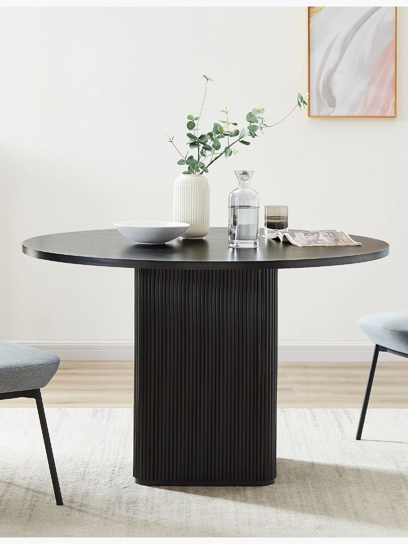 Nordic 4 Seater Round Dining Table