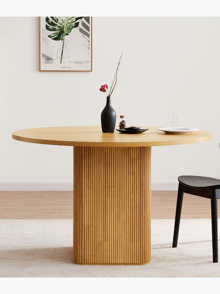 Nordic 4 Seater Round Dining Table