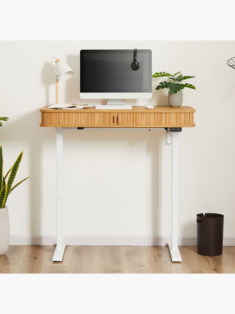 Nordic Electric Desk